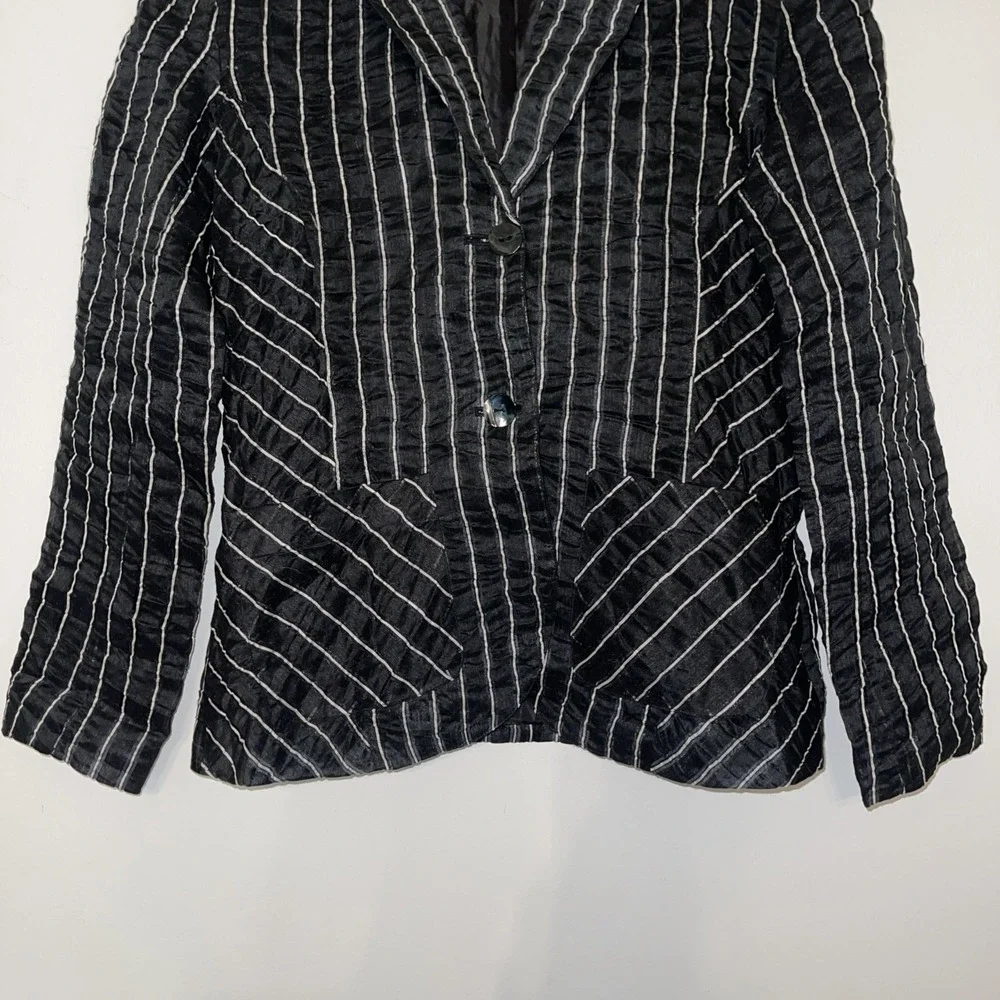 Chicos Size 1 Blazer Black White Pinstripe Linen Blend Jacket Womens - Picture 4 of 8